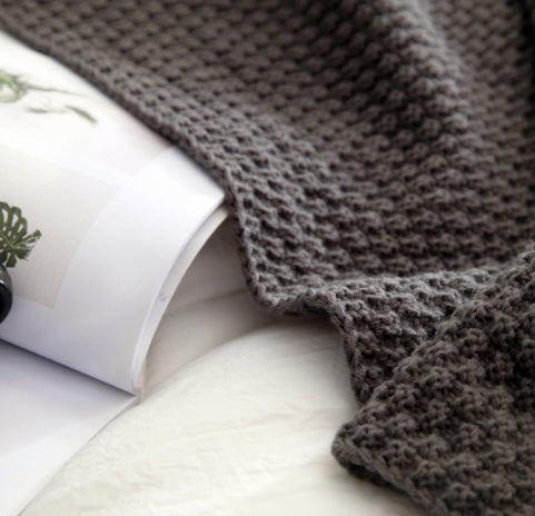 Nordic fringed knit ball wool blanket