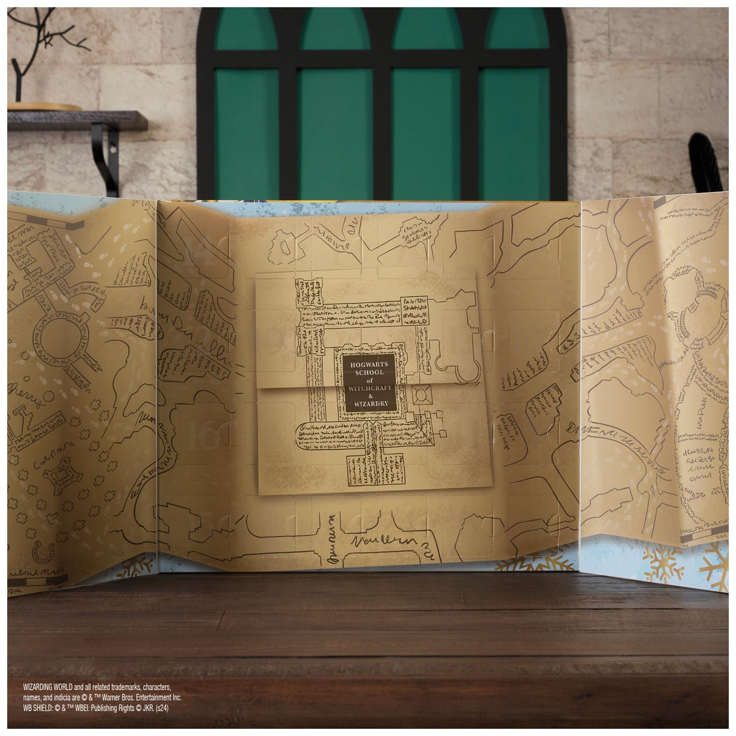 Wizarding World Harry Potter, Micro Magical Moments Glow in the Dark Advent Calendar 2025