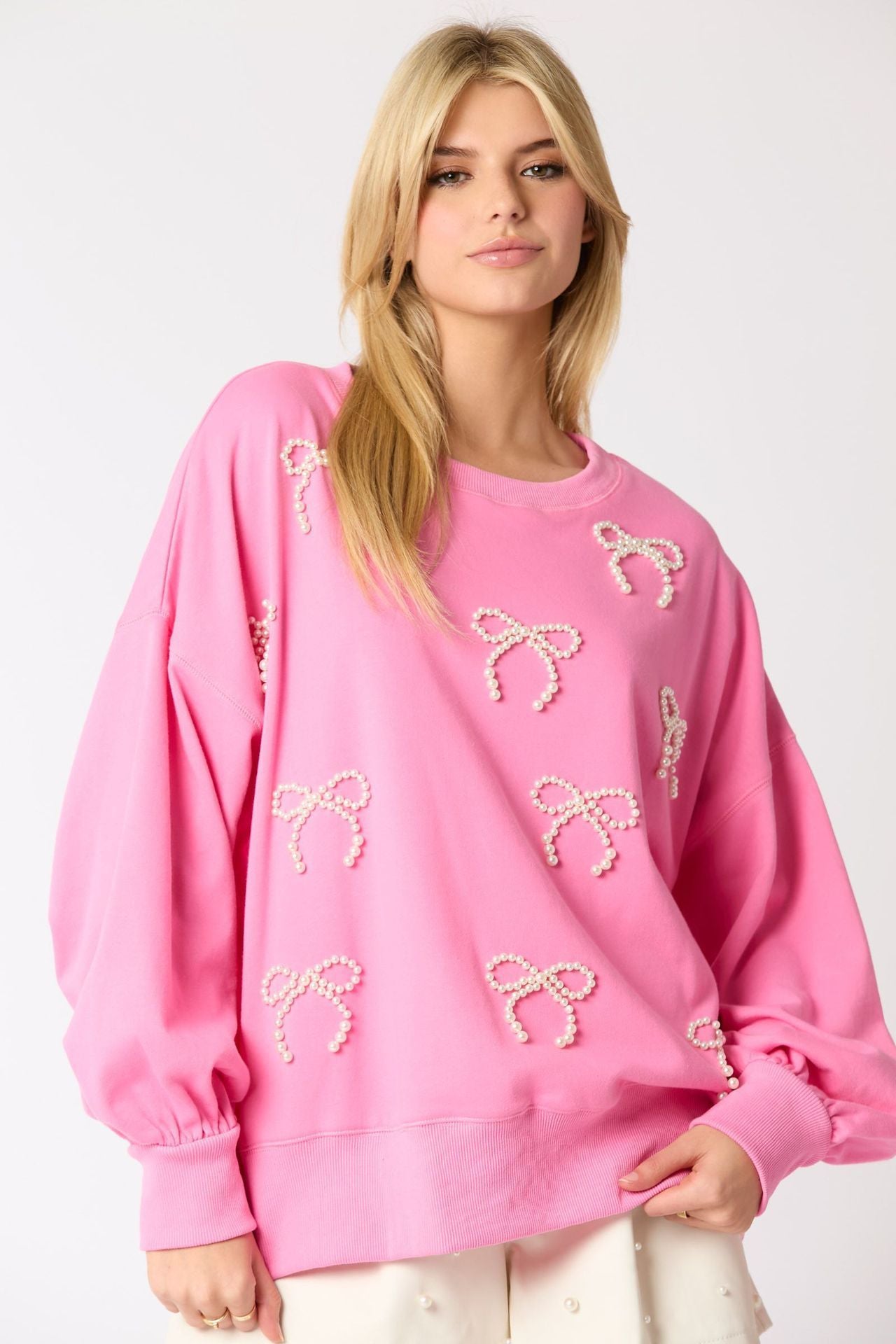 Pearls Bow Decoration Long-Sleeved Sweater